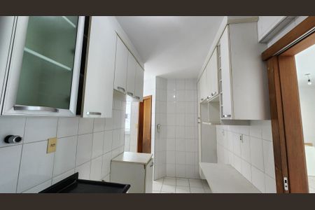 Apartamento para alugar com 93m², 2 quartos e 3 vagasCozinha