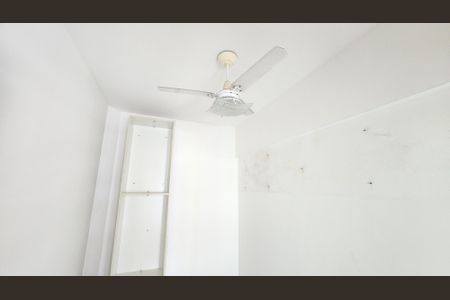 Apartamento para alugar com 93m², 2 quartos e 3 vagasQuarto de Serviço