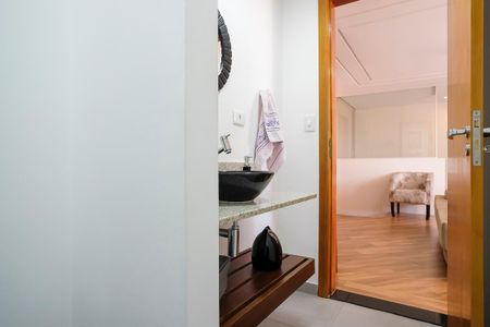 Apartamento à venda com 127m², 2 quartos e 2 vagasLavabo