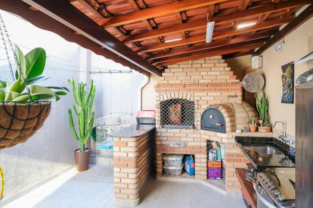 Apartamento à venda com 127m², 2 quartos e 2 vagasÁrea comum - Churrasqueira