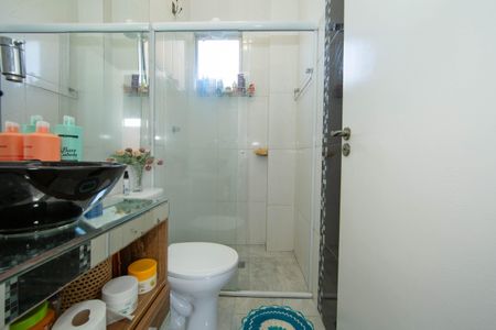 Apartamento para alugar com 57m², 2 quartos e 1 vagaBANHEIRO