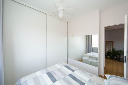 QUARTO1 de apartamento para alugar com 2 quartos, 57m² em Havaí, Belo Horizonte