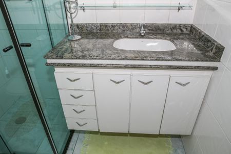 Apartamento à venda com 87m², 3 quartos e 1 vagaBanheiro Social