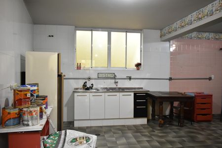 Casa para alugar com 342m², 8 quartos e 2 vagasSubsolo 