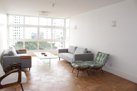 Apartamento para alugar com 180m², 1 quarto e 2 vagasSala/cozinha