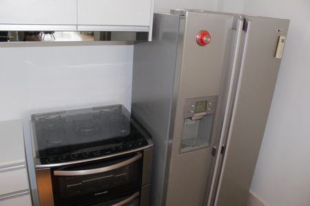 Apartamento para alugar com 180m², 1 quarto e 2 vagasSala/cozinha