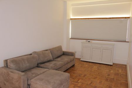 Apartamento para alugar com 180m², 1 quarto e 2 vagasSala/cozinha