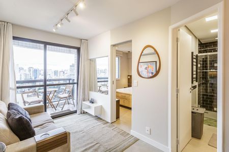 Sala de apartamento para alugar com 1 quarto, 40m² em Vila Nova Conceição, São Paulo