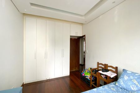 Apartamento à venda com 205m², 3 quartos e 2 vagas Apartamento à venda com 205m², 3 quartos e 2 vagasQuarta 2