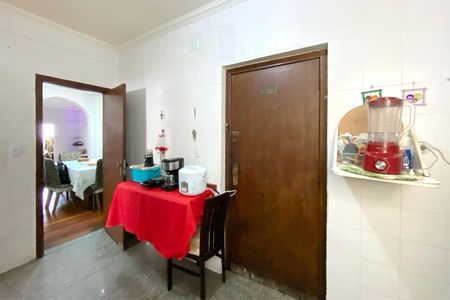 Apartamento à venda com 205m², 3 quartos e 2 vagas Apartamento à venda com 205m², 3 quartos e 2 vagasCozinha