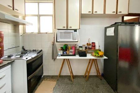 Apartamento à venda com 205m², 3 quartos e 2 vagas Apartamento à venda com 205m², 3 quartos e 2 vagasCozinha