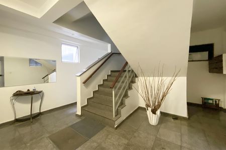 Apartamento à venda com 205m², 3 quartos e 2 vagas Apartamento à venda com 205m², 3 quartos e 2 vagasÁrea comum