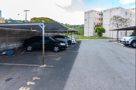 Apartamento para alugar com 57m², 2 quartos e 1 vaga Apartamento para alugar com 57m², 2 quartos e 1 vagaGaragens