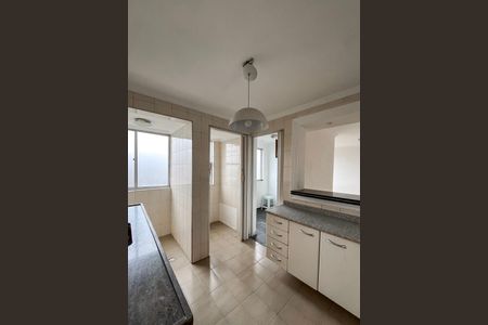 Apartamento para alugar com 63m², 2 quartos e sem vagaCozinha