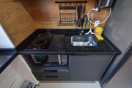 Studio para alugar com 24m², 1 quarto e sem vaga Studio para alugar com 24m², 1 quarto e sem vagaCozinha