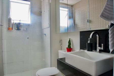 Apartamento à venda com 115m², 4 quartos e 3 vagasBanheiro Social