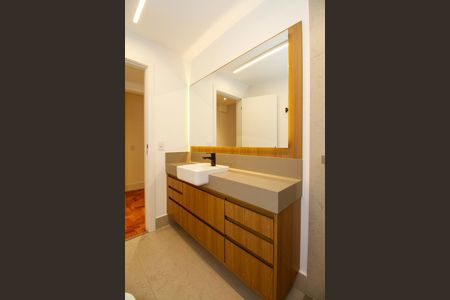 Apartamento à venda com 128m², 3 quartos e 1 vagaBanheiro da Suíte