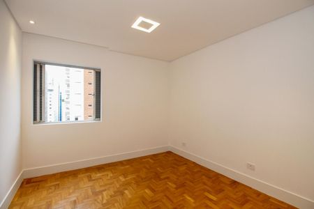 Apartamento à venda com 128m², 3 quartos e 1 vagaQuarto 2