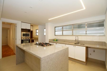 Apartamento à venda com 128m², 3 quartos e 1 vagaCozinha