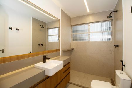 Apartamento à venda com 128m², 3 quartos e 1 vagaBanheiro da Suíte