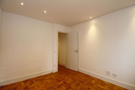 Apartamento à venda com 128m², 3 quartos e 1 vagaQuarto 2