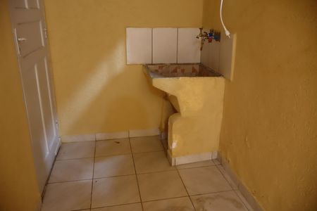 Casa para alugar com 60m², 2 quartos e 2 vagasÁrea de Serviço