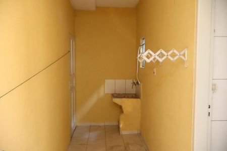 Casa para alugar com 60m², 2 quartos e 2 vagasÁrea de Serviço