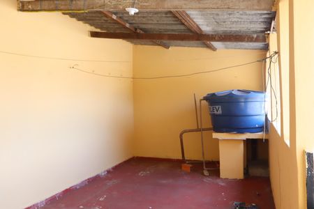 Casa para alugar com 60m², 2 quartos e 2 vagasVaranda