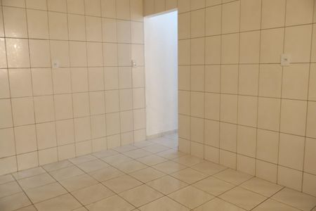 Casa para alugar com 60m², 2 quartos e 2 vagasCozinha