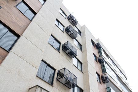 Apartamento para alugar com 60m², 2 quartos e 1 vagaFachada