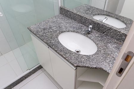 Apartamento para alugar com 60m², 2 quartos e 1 vagaBanheiro 2