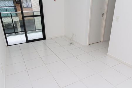Apartamento para alugar com 60m², 2 quartos e 1 vagaSala