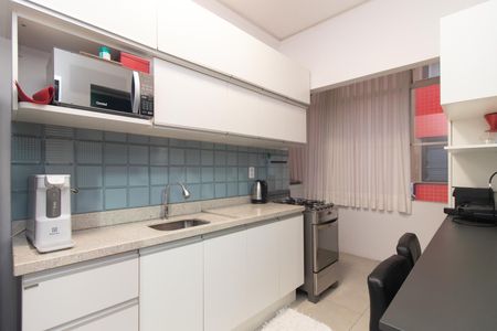 Apartamento à venda com 43m², 1 quarto e sem vagaCozinha e Área de Serviço
