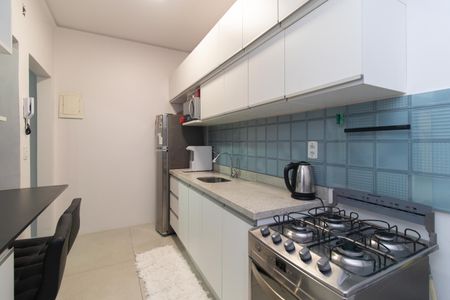 Apartamento à venda com 43m², 1 quarto e sem vagaCozinha e Área de Serviço
