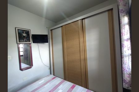 Casa à venda com 174m², 3 quartos e 2 vagasQuarto