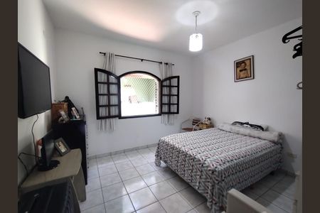 Casa à venda com 174m², 3 quartos e 2 vagasQuarto