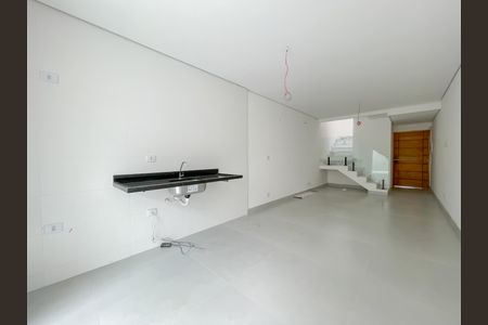 Casa à venda com 115m², 3 quartos e 2 vagas Casa à venda com 115m², 3 quartos e 2 vagasSala e Cozinha