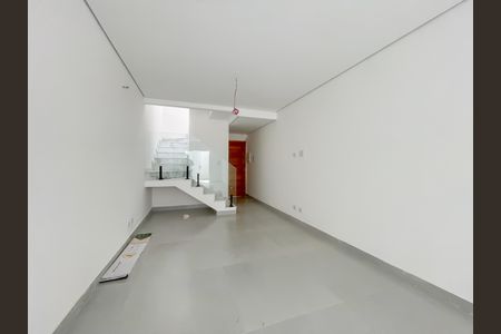 Casa à venda com 115m², 3 quartos e 2 vagas Casa à venda com 115m², 3 quartos e 2 vagasSala e Cozinha