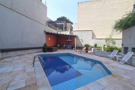 Studio à venda com 50m², 1 quarto e 1 vagaPiscina