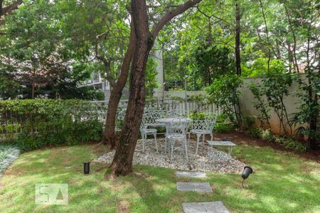 Apartamento à venda com 37m², 1 quarto e 1 vagaÁrea comum