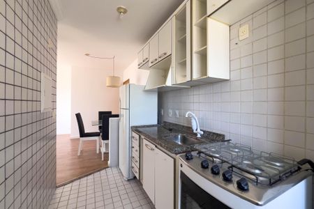 Apartamento à venda com 37m², 1 quarto e 1 vagaCozinha e área de serviço 