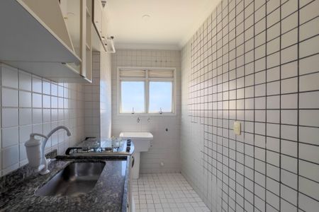 Apartamento à venda com 37m², 1 quarto e 1 vagaCozinha e área de serviço 