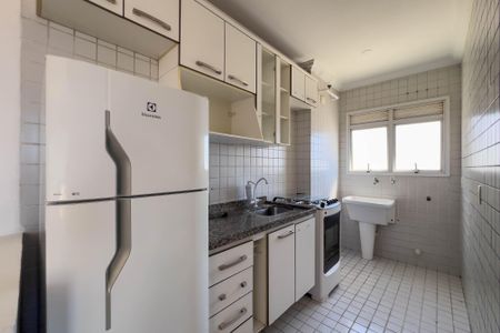 Apartamento à venda com 37m², 1 quarto e 1 vagaCozinha e área de serviço 