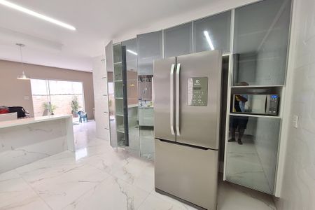 Casa para alugar com 110m², 2 quartos e 4 vagasCozinha