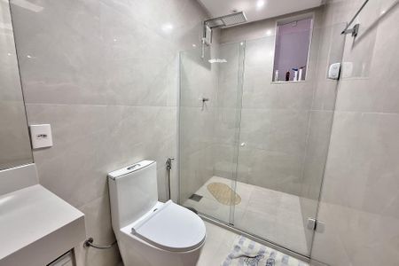 Casa para alugar com 110m², 2 quartos e 4 vagasBanheiro 2