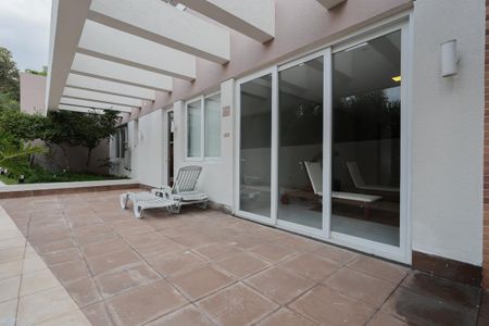 Apartamento à venda com 43m², 1 quarto e 1 vaga Apartamento à venda com 43m², 1 quarto e 1 vagaÁrea comum - Solarium