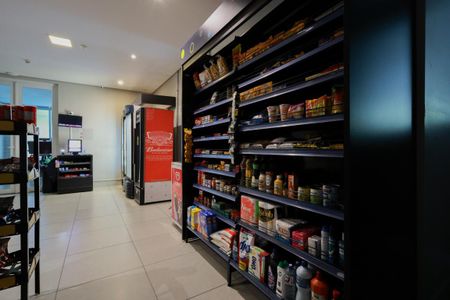 Apartamento à venda com 43m², 1 quarto e 1 vaga Apartamento à venda com 43m², 1 quarto e 1 vagaÁrea comum - Mini-mercado