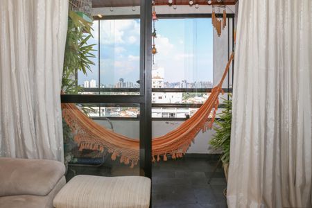 Sacada de apartamento para alugar com 3 quartos, 74m² em Vila Ipojuca, São Paulo