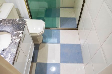 Apartamento à venda com 50m², 2 quartos e 1 vaga Apartamento à venda com 50m², 2 quartos e 1 vagaBanheiro