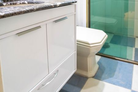 Apartamento à venda com 50m², 2 quartos e 1 vaga Apartamento à venda com 50m², 2 quartos e 1 vagaBanheiro